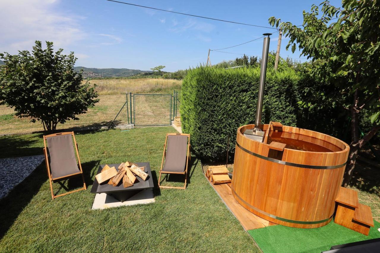Healthy House Glamping Hotel Koper Ngoại thất bức ảnh